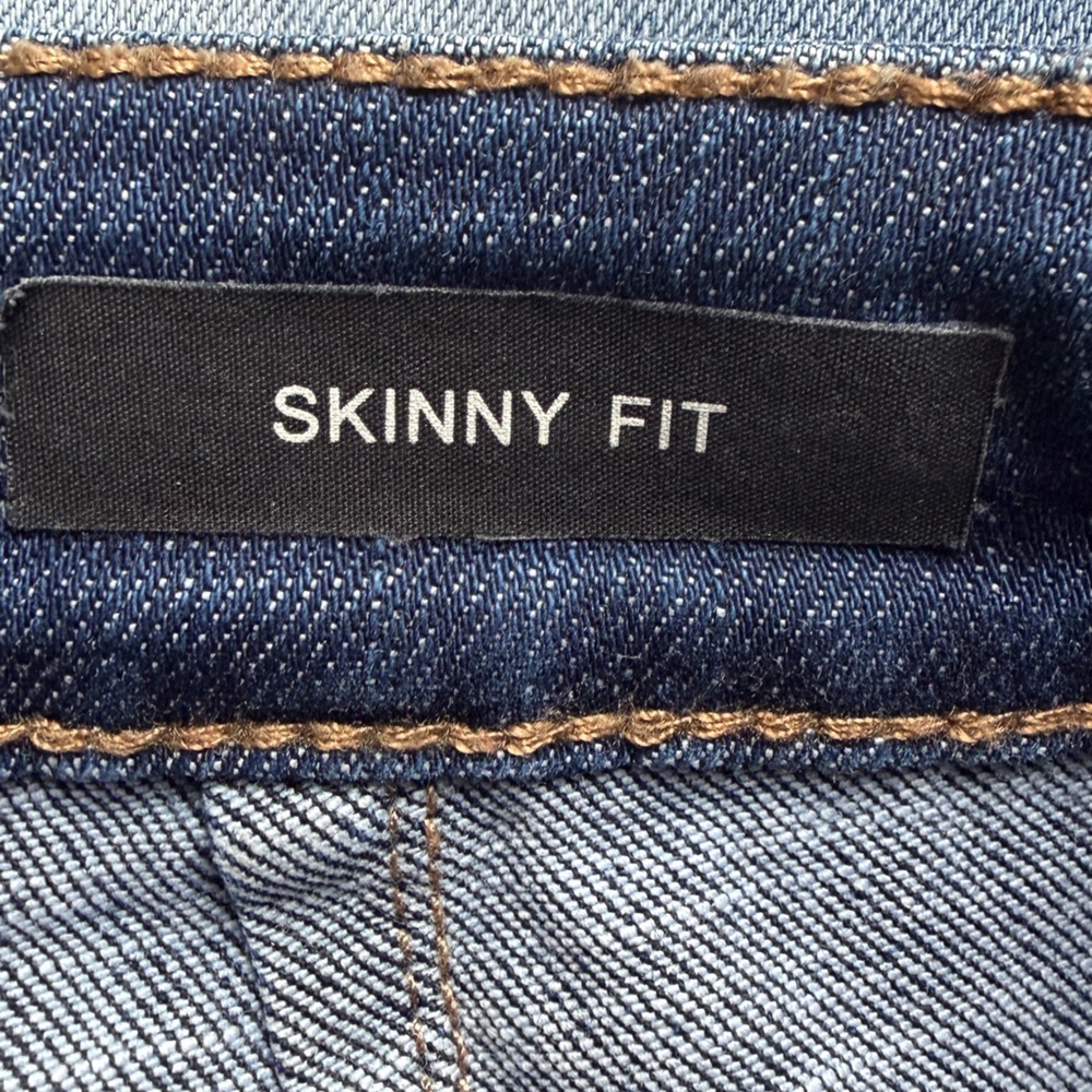 Judy Blue High Waist Button Fly Skinny Jeans - Picture 6 of 7